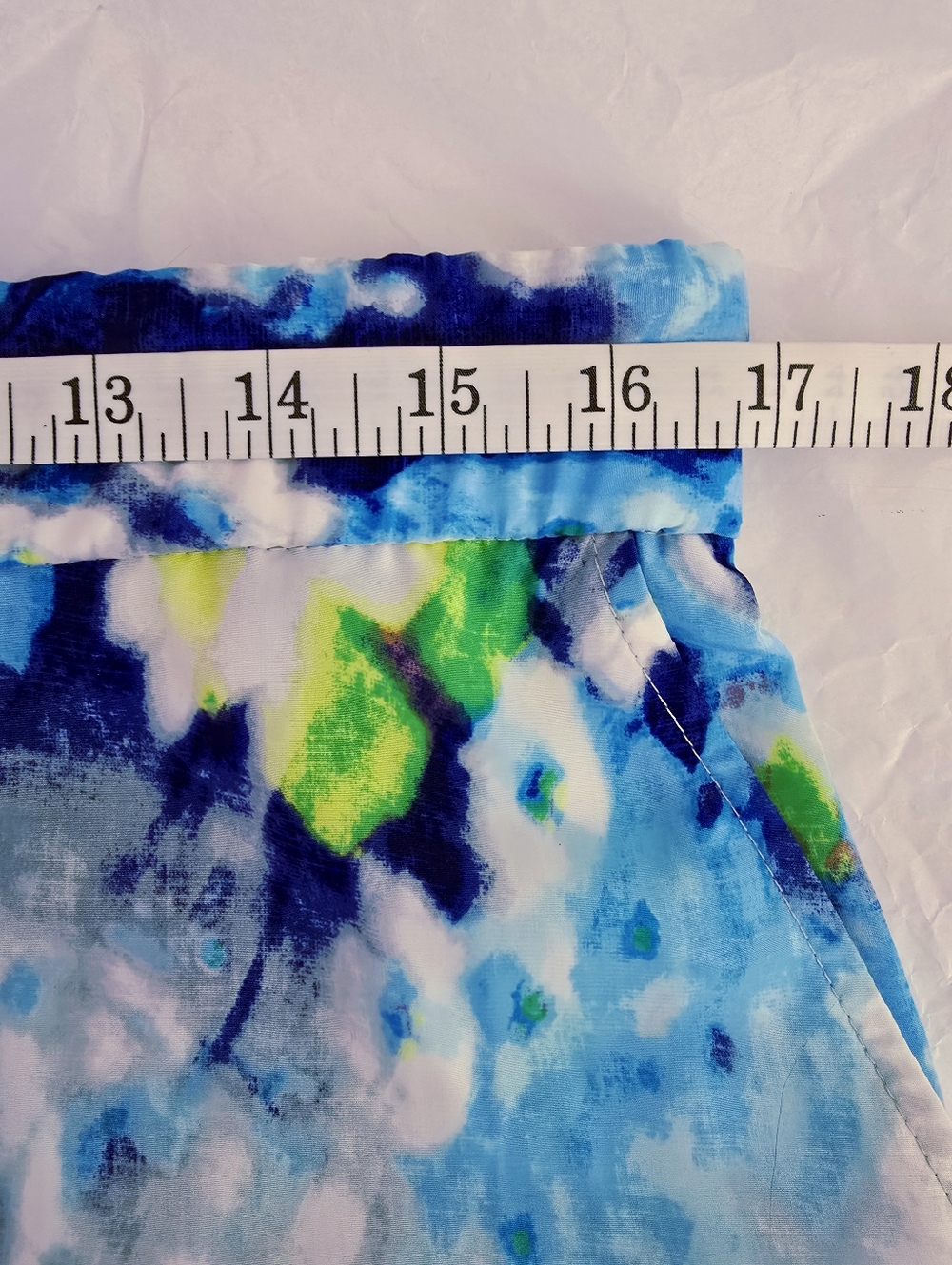 Liz Claiborne Abstract Watercolor Pull-On Pockets Pants - Size M - Picture 13 of 14